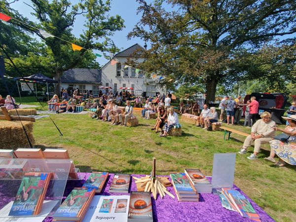 Boekpresentatie Duivelse meiden